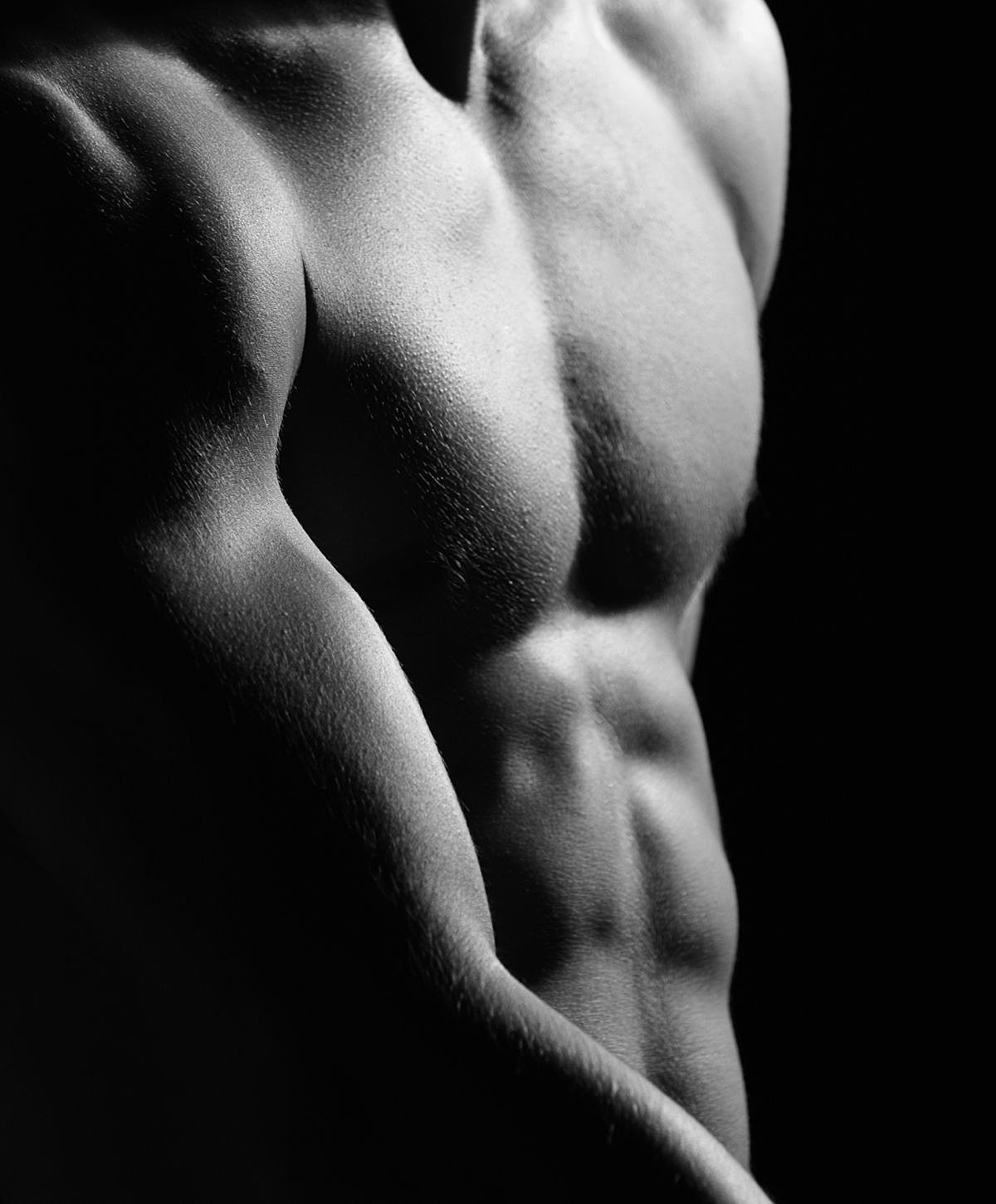 Houston Male Tummy Tuck model posing